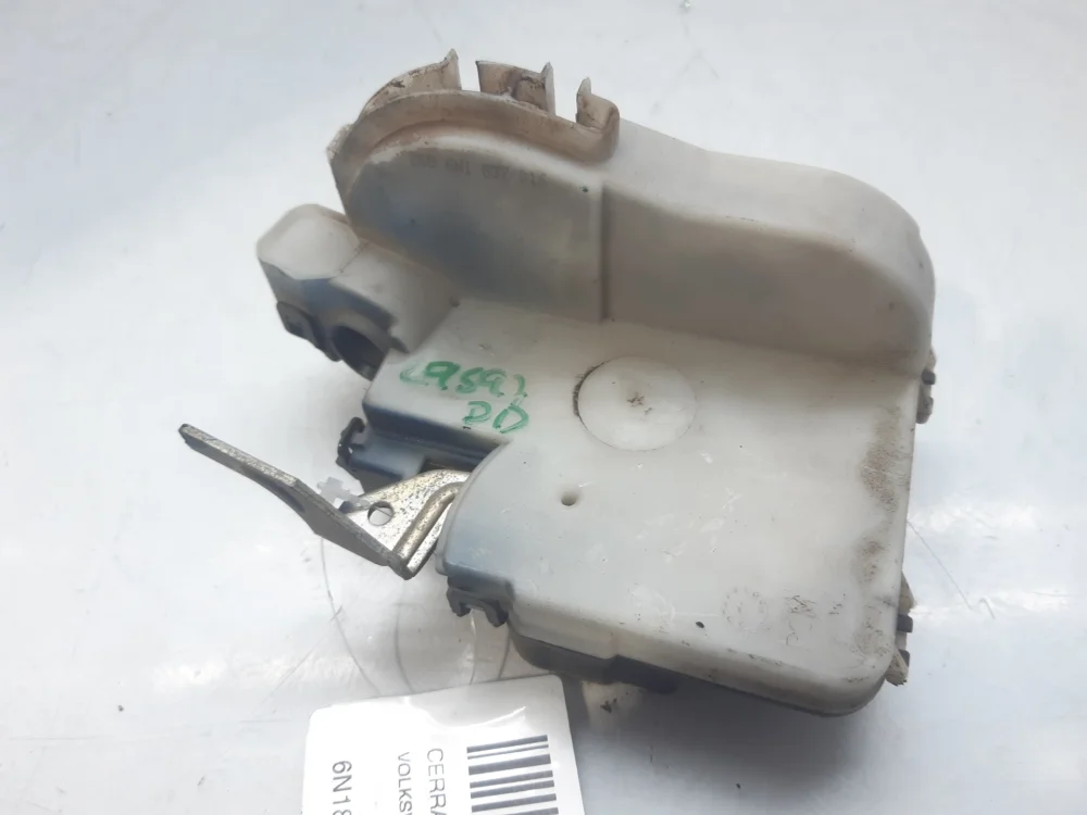 CERRADURA PUERTA DELANTERA DERECHA VOLKSWAGEN POLO 6N1837016-7814556 Súper Precio